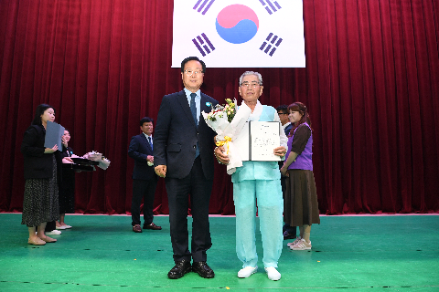 삼례읍 어르신 문화공연및 나눔행사 (22).JPG