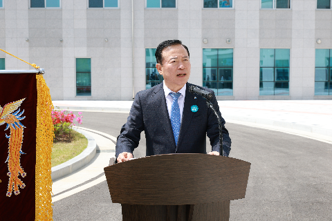 수소용품센터 기념식수 행사 (13).JPG