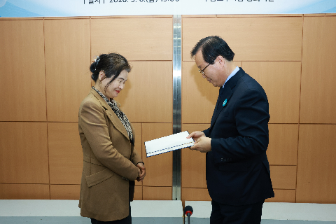 완주군 인구정책위원회 위촉식 (12).JPG