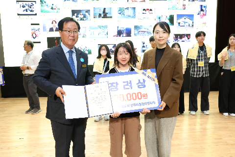 완주아동권리영화제 시상식 (39).JPG