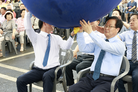 제60회 군민의날 대축제 (214).JPG