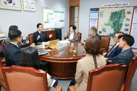 티앤제이건설 기부금 전달식 (4).JPG