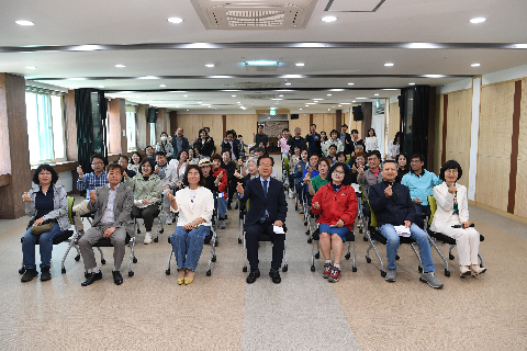 충남 아산시학교 교(원)장 완주군 방문 (9).JPG