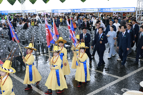제60회 군민의날 대축제 (22).JPG
