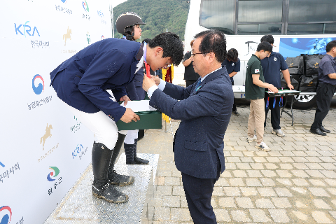 제1회 완주군 공공승마장 전국승마대회 (20).JPG