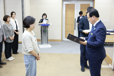 하반기 사령교부 6급이상 (63).JPG