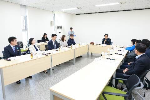 게시글 제목 출력