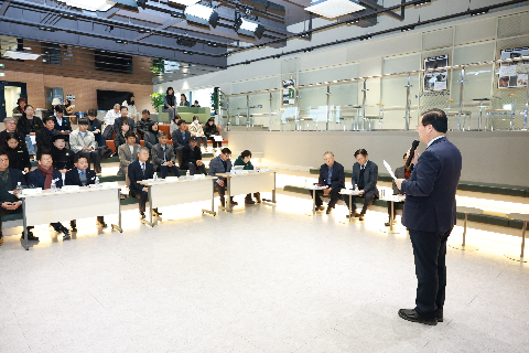 동학농민혁명 학술용역 보고회 (9).JPG