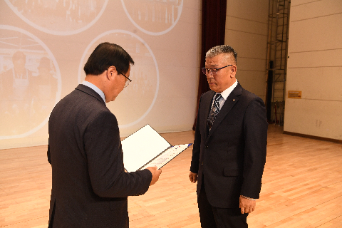 직원월례회 (17).JPG