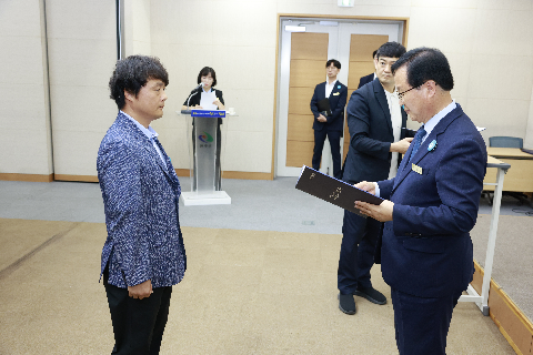 하반기 사령교부 6급이상 (197).JPG