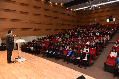 2월 직원월례회 (74).JPG