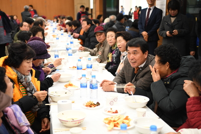 봉동떡국나눔행사(4).JPG