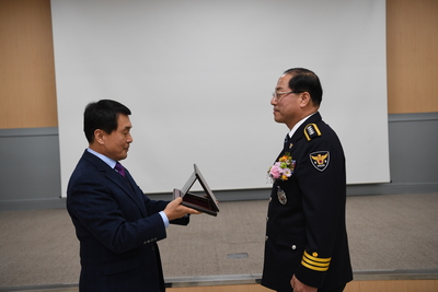완주결창서장이임식(13).JPG