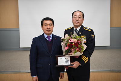 완주결창서장이임식(17).JPG