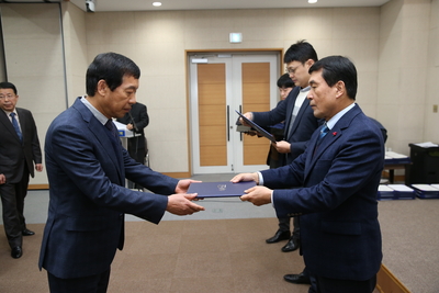 인사발령임용장교부(8).JPG