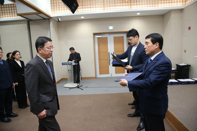 인사발령임용장교부(10).JPG