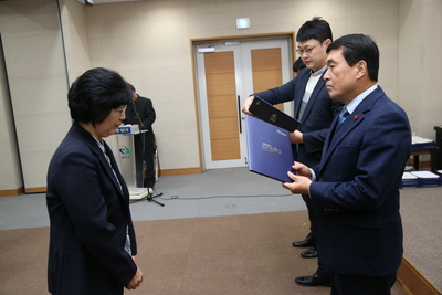 인사발령임용장교부(25).JPG