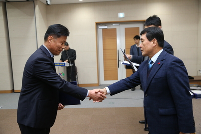 인사발령임용장교부(54).JPG