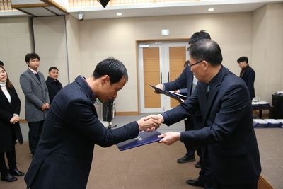 인사발령임용장교부2(12).JPG