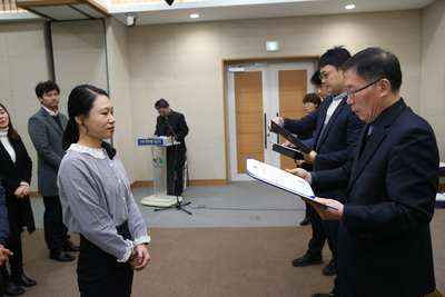 인사발령임용장교부2(13).JPG