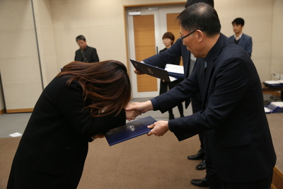 인사발령임용장교부2(32).JPG