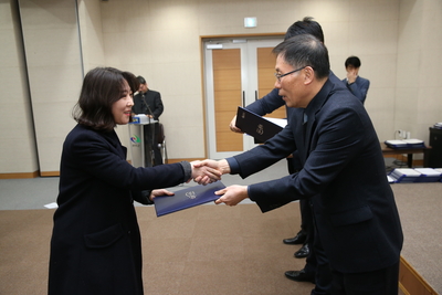 인사발령임용장교부2(35).JPG