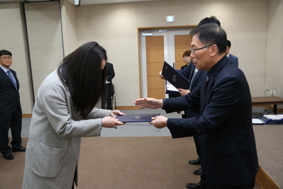 인사발령임용장교부2(75).JPG