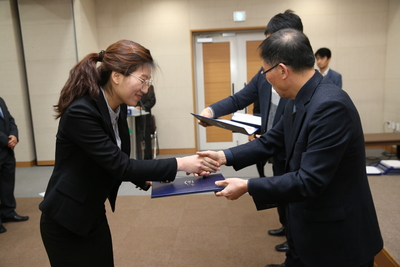 인사발령임용장교부2(79).JPG