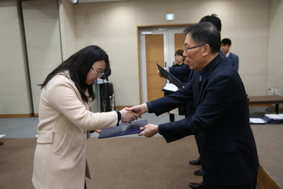 인사발령임용장교부2(86).JPG