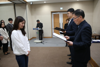 인사발령임용장교부2(90).JPG