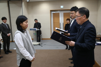인사발령임용장교부2(95).JPG
