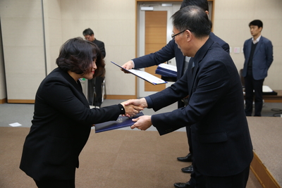 인사발령임용장교부2(103).JPG