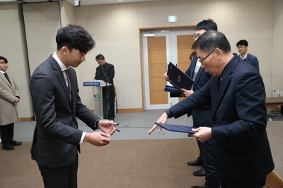인사발령임용장교부2(105).JPG