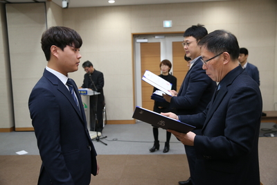 인사발령임용장교부2(107).JPG