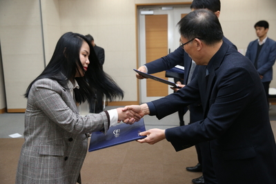 인사발령임용장교부2(112).JPG