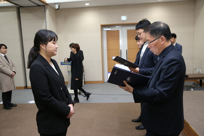 인사발령임용장교부2(122).JPG