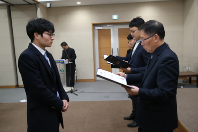 인사발령임용장교부2(142).JPG