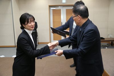 인사발령임용장교부2(155).JPG