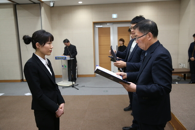 인사발령임용장교부2(156).JPG