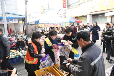 전통시장장보기행사(4).JPG