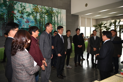 한국농수산대학이웃돕기후원물품전달식(10).JPG