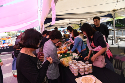 완주군-칠곡군청계천농특산물직거래장터(12).JPG