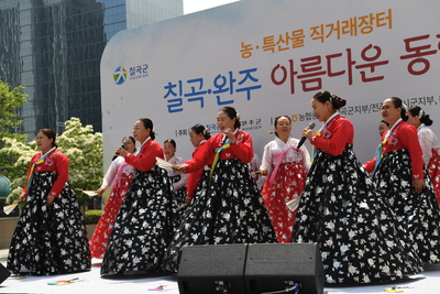 완주군-칠곡군청계천농특산물직거래장터(36).JPG