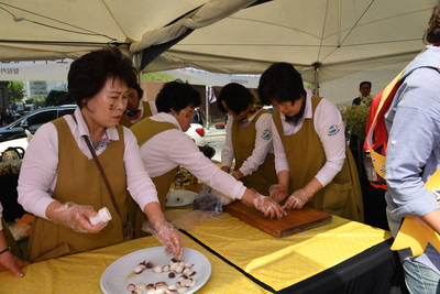 완주군-칠곡군청계천농특산물직거래장터(128).JPG