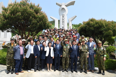 월남전참전기념탑건립13주년행사(8).JPG