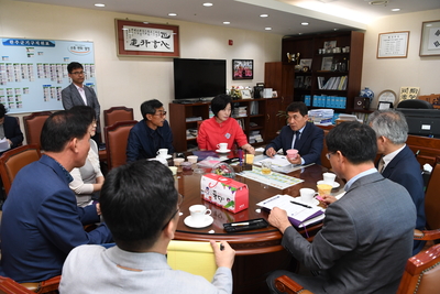 로컬아이스크림구축관련mou체결(15).JPG