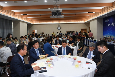 일자리창출정책수립용역일자리전문가포럼(2).JPG
