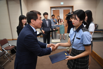 애향장학금수여식(34).JPG