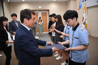 애향장학금수여식(46).JPG