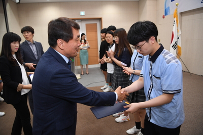 애향장학금수여식(47).JPG